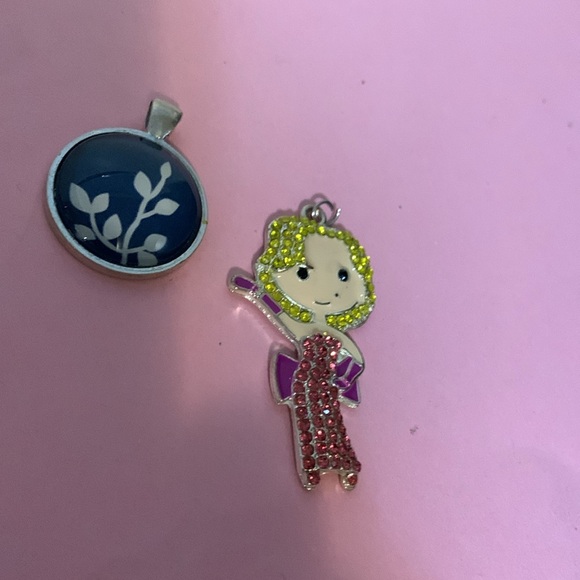 Two pendants - Picture 3 of 6